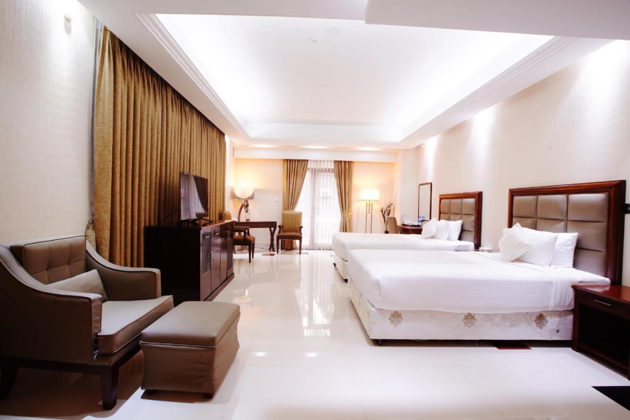 The Royal Paradise Dhaka Ngoại thất bức ảnh