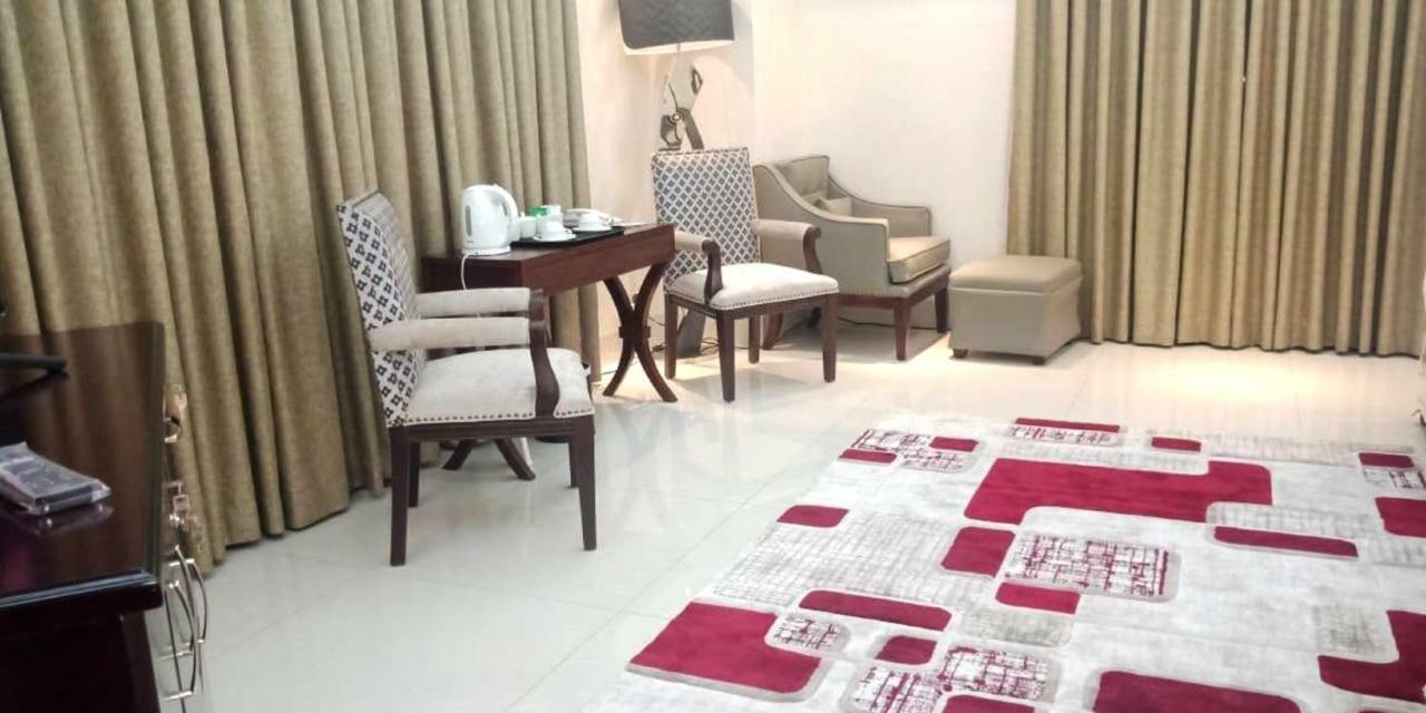 The Royal Paradise Dhaka Ngoại thất bức ảnh