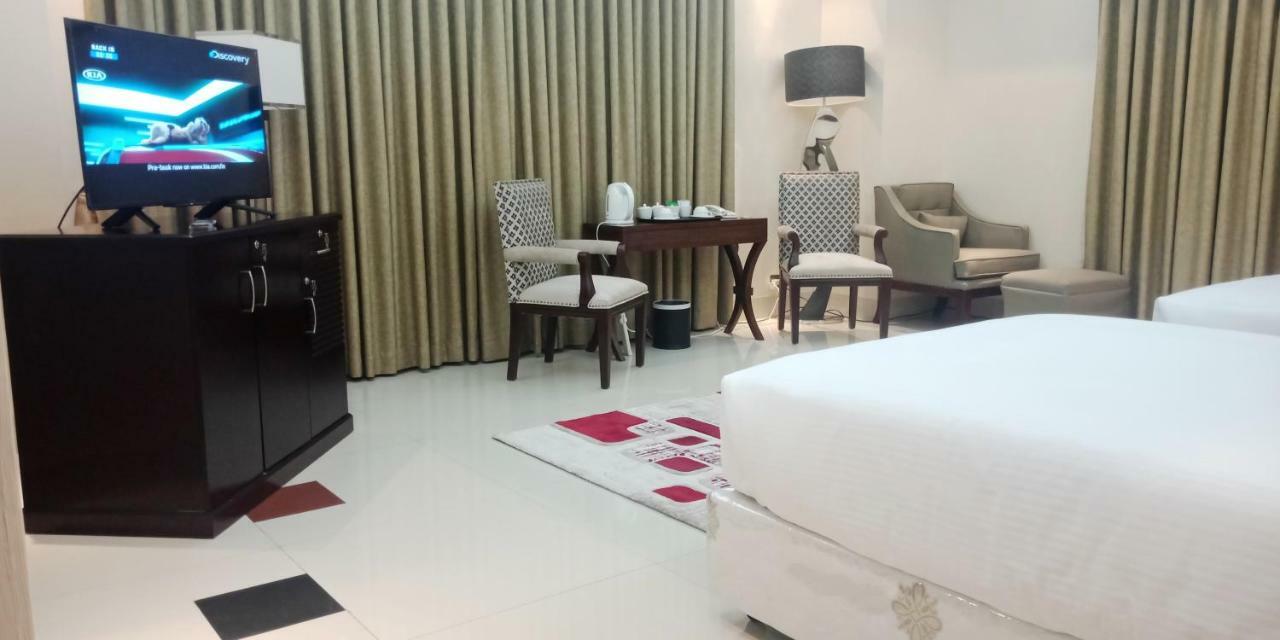 The Royal Paradise Dhaka Ngoại thất bức ảnh